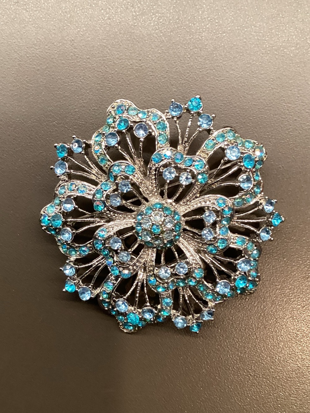 Vintage Blue & Aqua Silvertone Floral Brooch